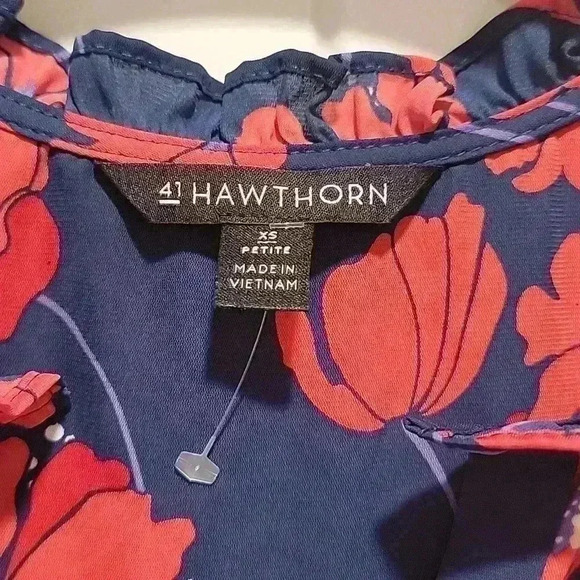 41 Hawthorn Blue Red Floral Sleeveless Top Size XS Petite - Picture 2 of 5